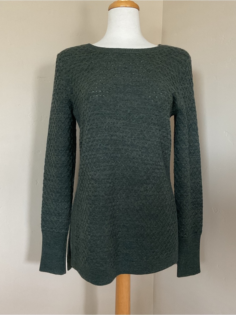 Athleta Honeycomb Merino Wool Blend Sweater Size Small